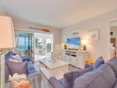 Sanibels Island Top Two Bedroom Beach Vacation Condo By Far!